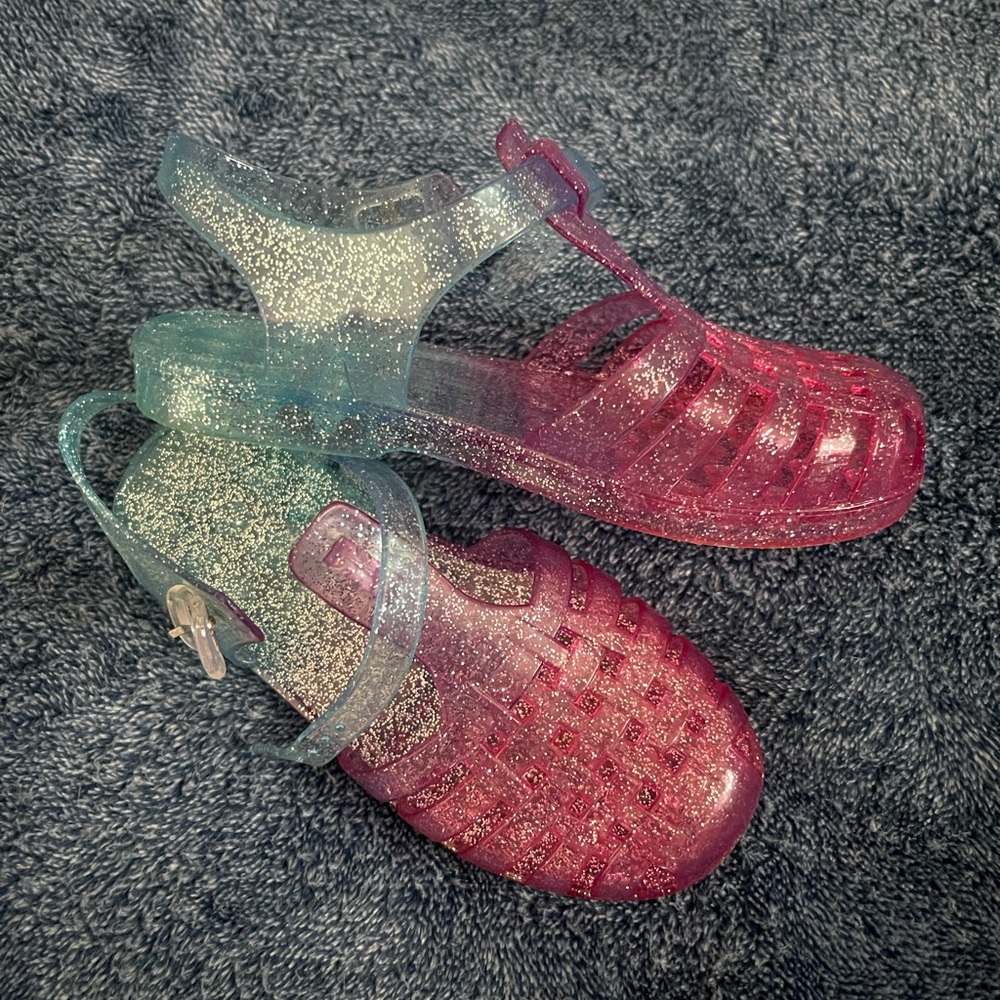 Children’s place jelly sandals